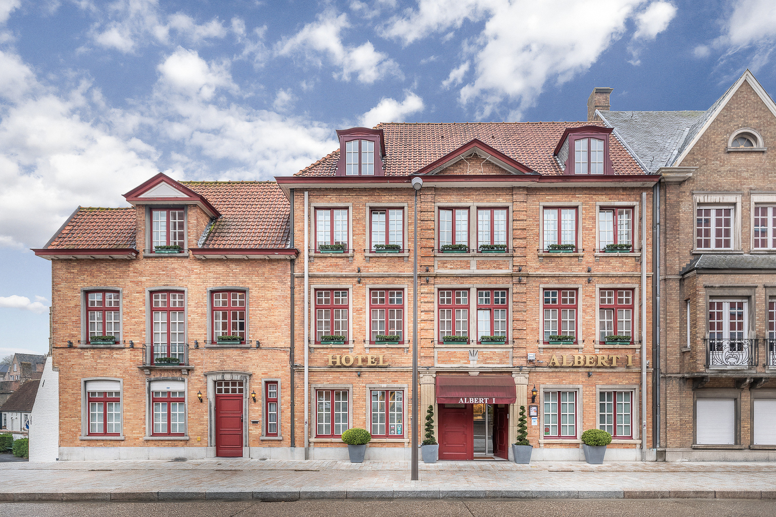 Hotel Albert 1 in Brugge — gevel aan ’t Zand